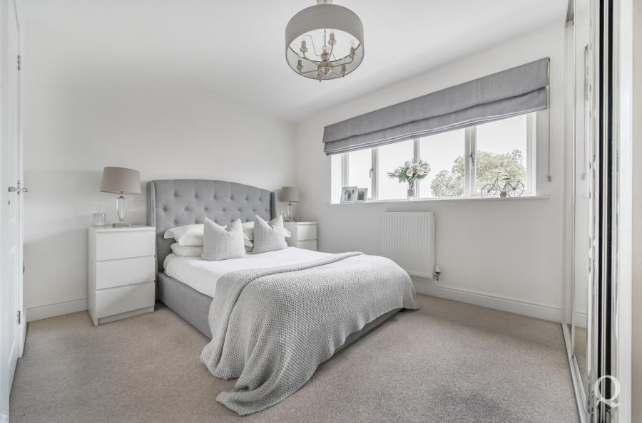 Blaxland Grange, Newington, Sittingbourne, Kent, ME9, 7828, image-7 - Quealy & Co
