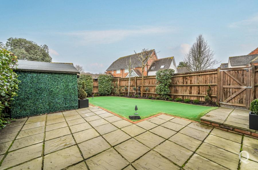 Blaxland Grange, Newington, Sittingbourne, Kent, ME9, 7828, image-9 - Quealy & Co