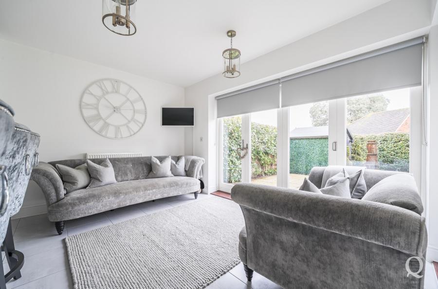Blaxland Grange, Newington, Sittingbourne, Kent, ME9, 7828, image-6 - Quealy & Co