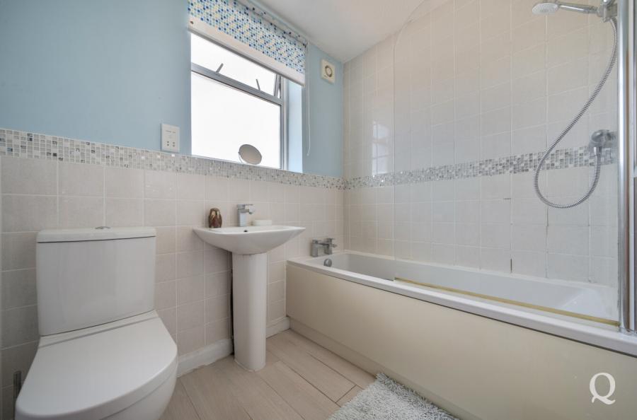 Sterling Road, Sittingbourne, Kent, ME10, 6447, image-6 - Quealy & Co