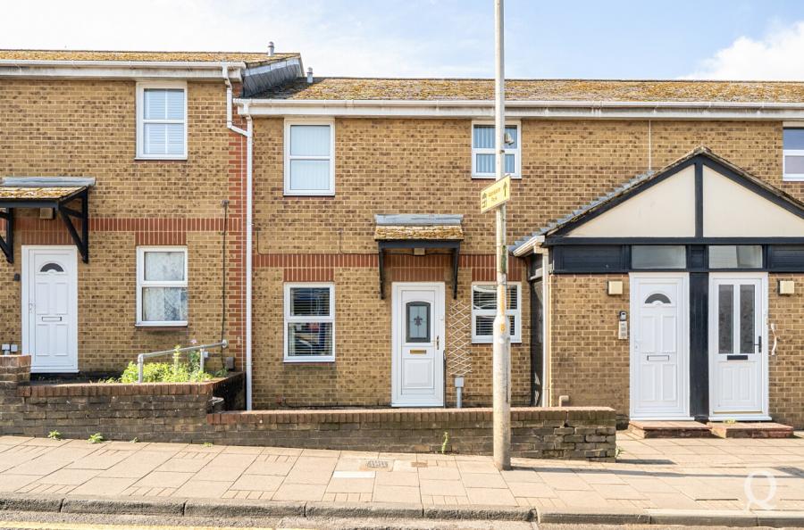 Cloisters, West Street, Sittingbourne, Kent, ME10, 10729, image-12 - Quealy & Co