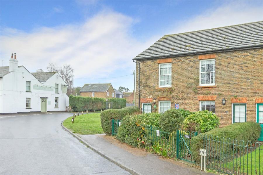 St. Patricks Row, Rodmersham Green, Rodmersham, Sittingbourne, ME9, 3447, image-35 - Quealy & Co