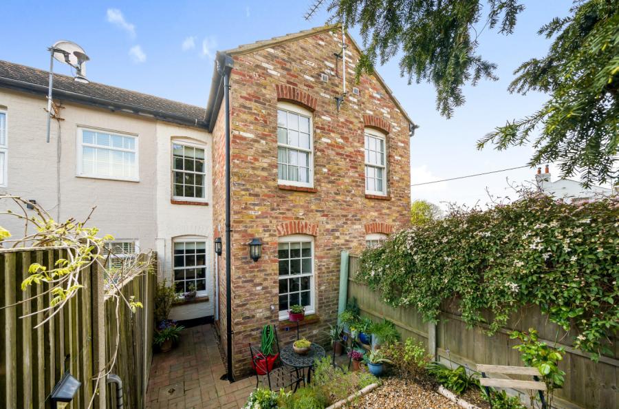 St. Patricks Row, Rodmersham Green, Rodmersham, Sittingbourne, ME9, 3447, image-18 - Quealy & Co