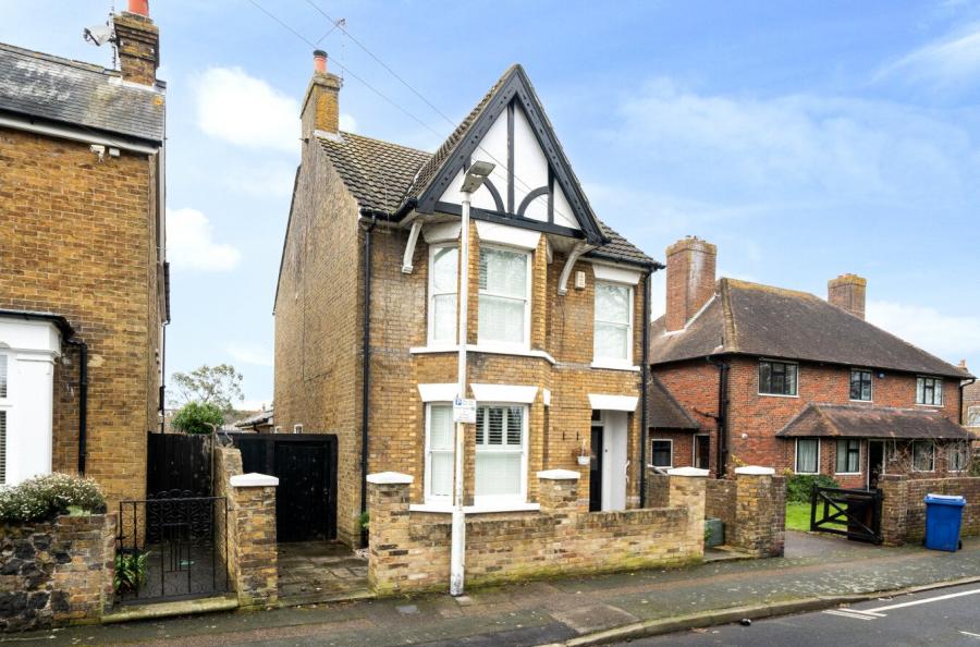 Albany Road, Sittingbourne, Kent, ME10, 5921, image-22 - Quealy & Co