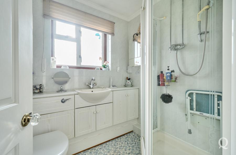 Hinde Close, Sittingbourne, Kent, ME10, 17667, image-5 - Quealy & Co