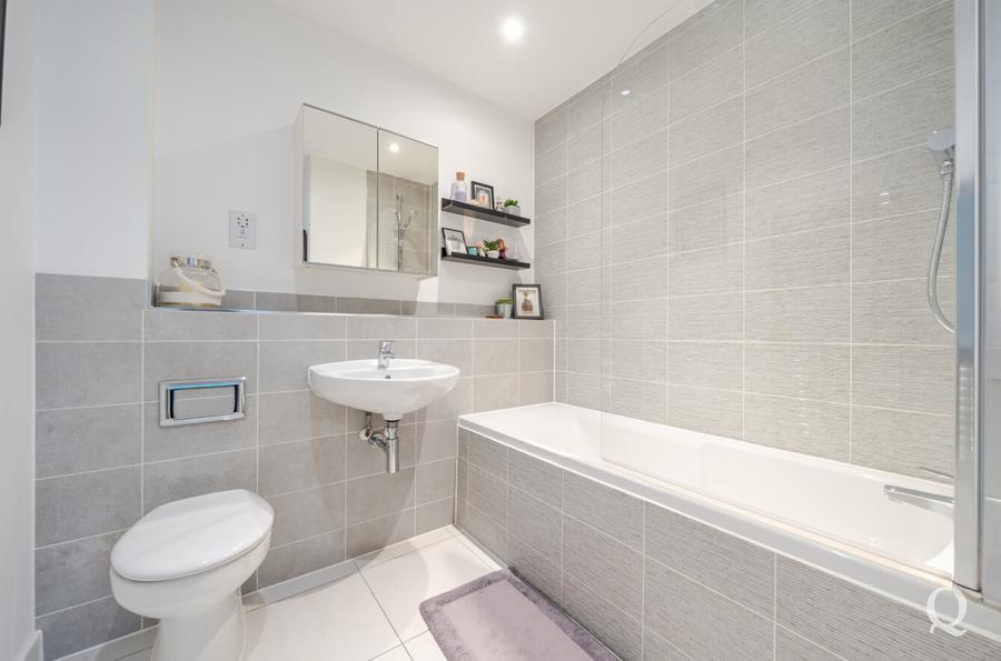 Deane Close, Sittingbourne, Kent, ME10, 9919, image-6 - Quealy & Co