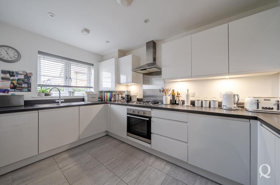 Deane Close, Sittingbourne, Kent, ME10, 9919, image-3 - Quealy & Co