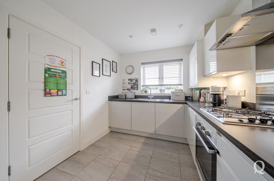 Deane Close, Sittingbourne, Kent, ME10, 9919, image-11 - Quealy & Co