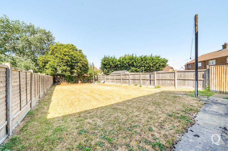 Swanstree Avenue, Sittingbourne, Kent, ME10, 6474, image-12 - Quealy & Co