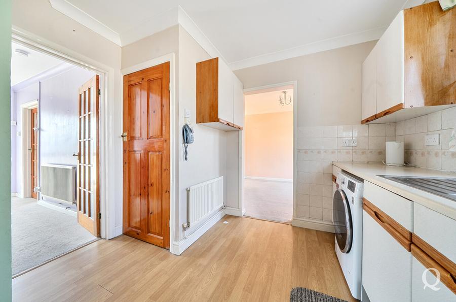 Swanstree Avenue, Sittingbourne, Kent, ME10, 6474, image-22 - Quealy & Co