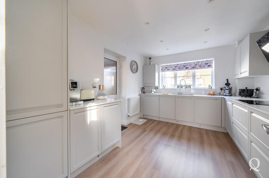 Stangate Drive, Iwade, Sittingbourne, Kent, ME9, 8529, image-11 - Quealy & Co