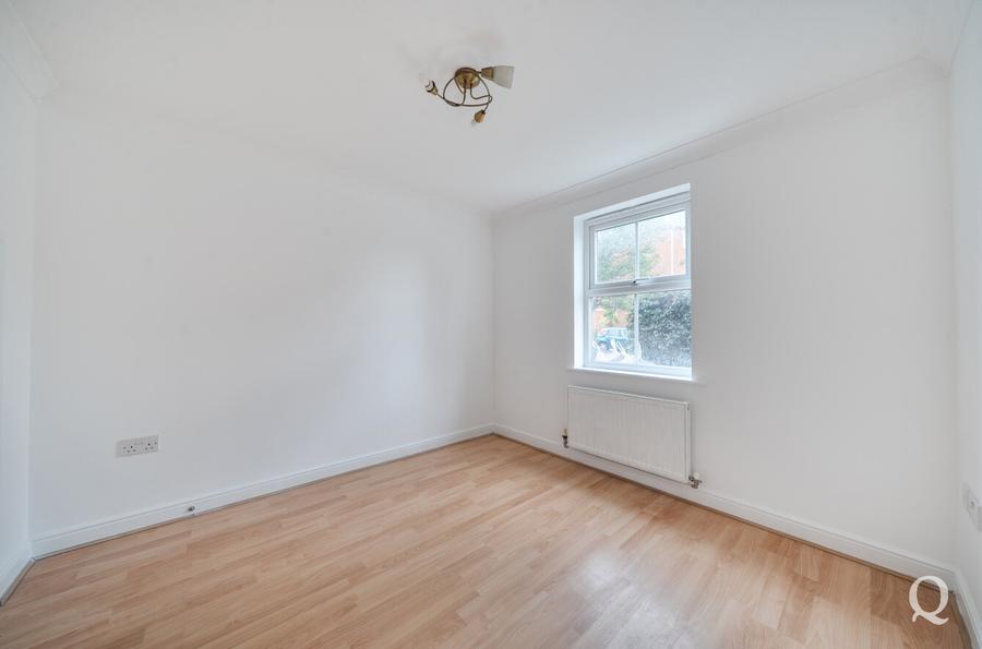 Emerald Crescent, Sittingbourne, Kent, ME10, 10076, image-13 - Quealy & Co