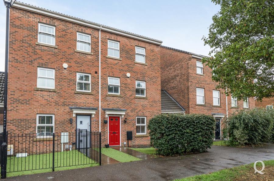 Emerald Crescent, Sittingbourne, Kent, ME10, 10076, image-1 - Quealy & Co