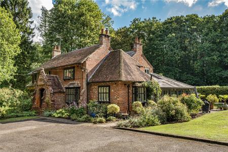 Doddington, Sittingbourne, Kent, ME9, 17543 - Quealy & Co