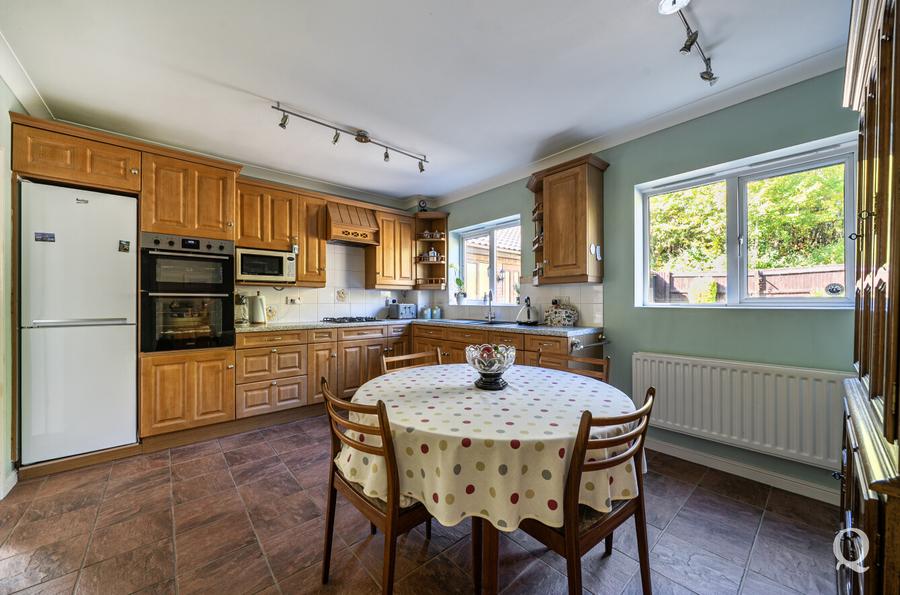 Balas Drive, Sittingbourne, Kent, ME10, 18270, image-11 - Quealy & Co