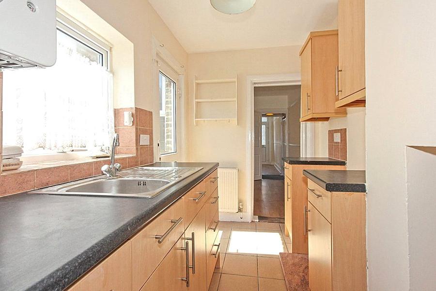 Goodnestone Road, Sittingbourne, Kent, ME10, 10449, image-2 - Quealy & Co