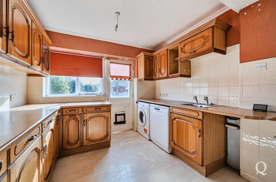 Langley Road, Sittingbourne, Kent, ME10, 9377, image-3 - Quealy & Co