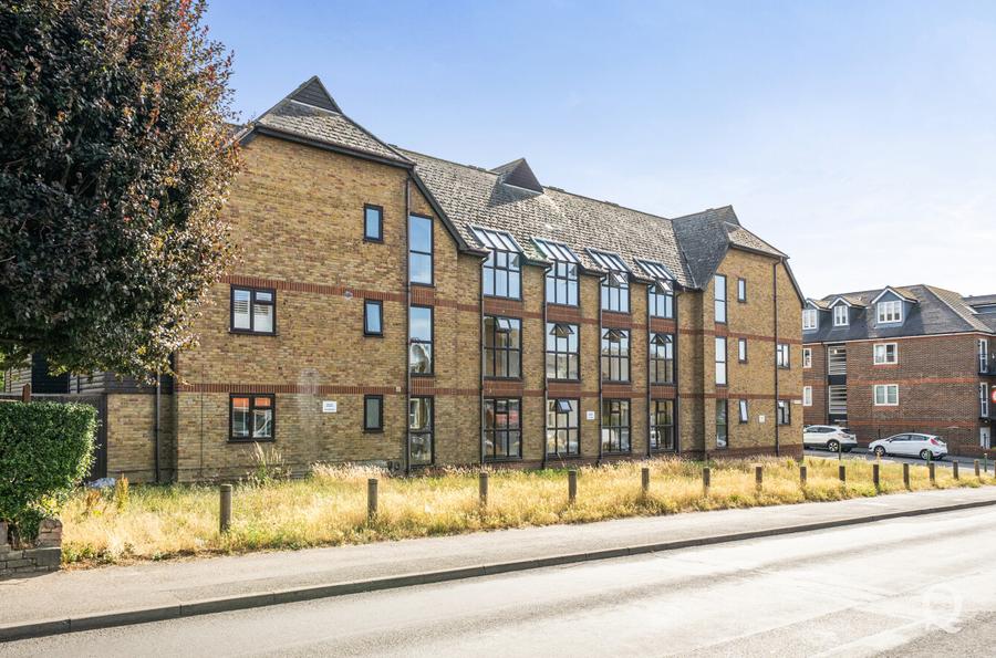 Canterbury Road, Sittingbourne, Kent, ME10, 8488, image-1 - Quealy & Co