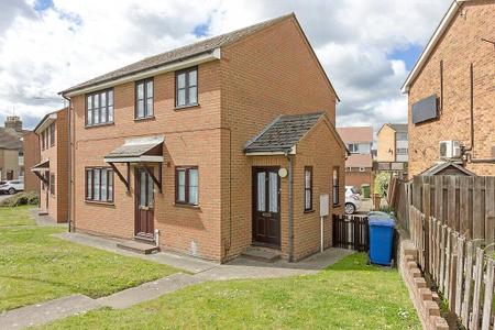 Alexander Court, Chalkwell Road, Sittingbourne, Kent, ME10, 18637 - Quealy & Co