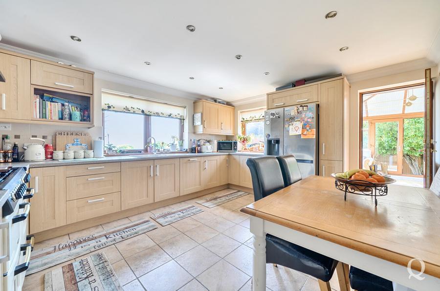 Seathorpe Avenue, Minster on Sea, Sheerness, Kent, ME12, 11093, image-15 - Quealy & Co