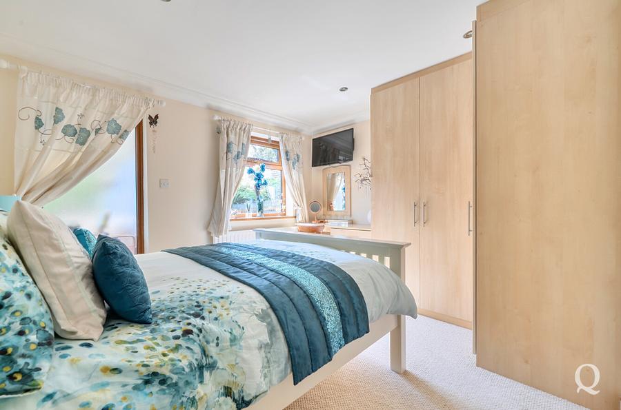 Seathorpe Avenue, Minster on Sea, Sheerness, Kent, ME12, 11093, image-20 - Quealy & Co