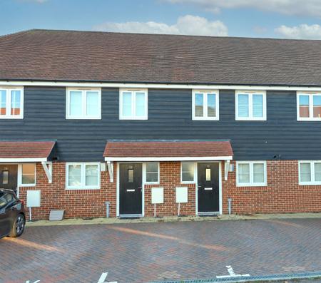 Eveas Drive, Sittingbourne, Kent, ME10, 7478 - Quealy & Co