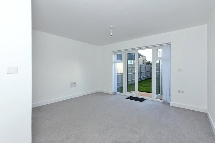 Eveas Drive, Sittingbourne, Kent, ME10, 7478, image-10 - Quealy & Co