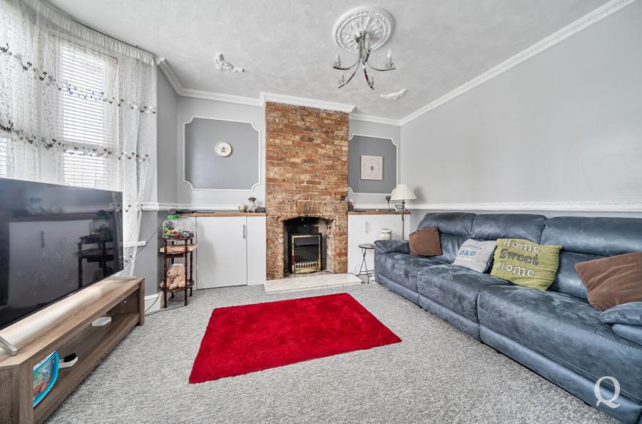 Victoria Road, Sittingbourne, Kent, ME10, 18070, image-2 - Quealy & Co