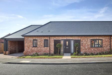 Farriers Green, London Road, Gillingham, Kent, ME8, 18024 - Quealy & Co
