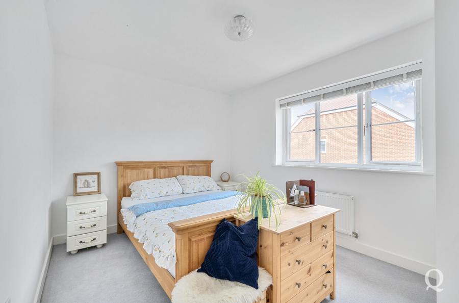 Eveas Drive, Sittingbourne, Kent, ME10, 17913, image-16 - Quealy & Co