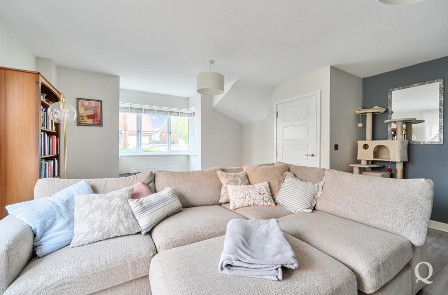 Eveas Drive, Sittingbourne, Kent, ME10, 17913, image-12 - Quealy & Co