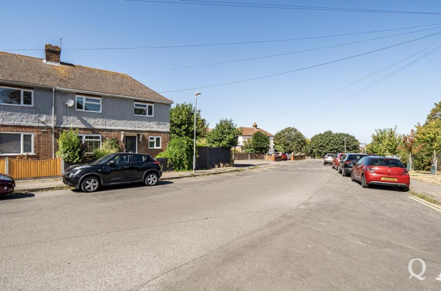 Barrow Grove, Sittingbourne, Kent, ME10, 17752, image-20 - Quealy & Co