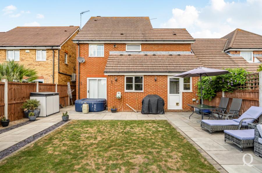 Moonfleet Close, Kemsley, Sittingbourne, Kent, ME10, 17688, image-24 - Quealy & Co