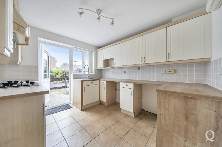 Jacinth Drive, Sittingbourne, Kent, ME10, 17603, image-14 - Quealy & Co