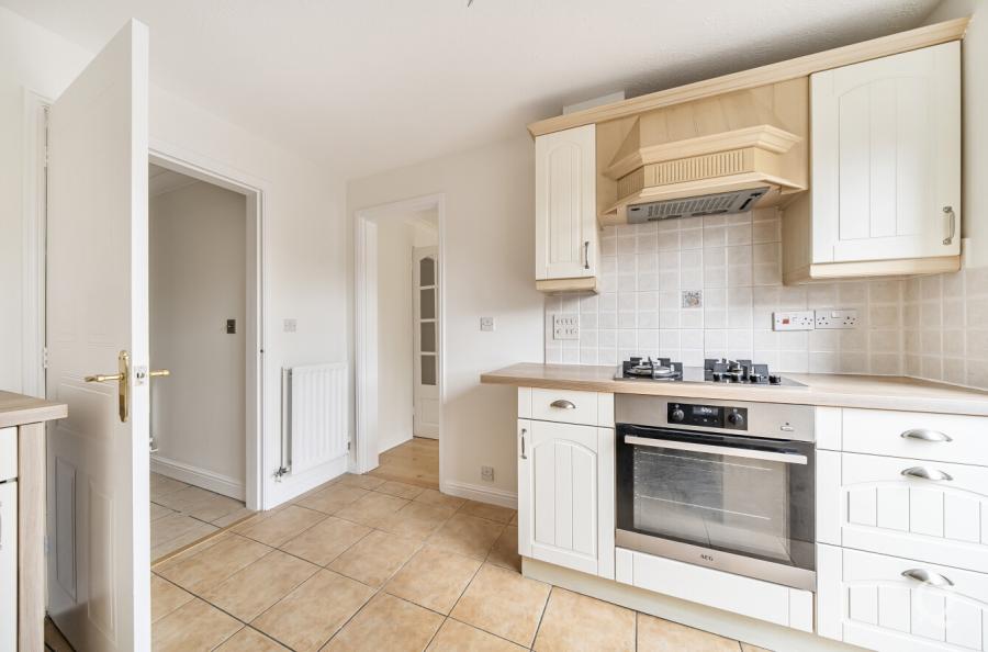 Jacinth Drive, Sittingbourne, Kent, ME10, 17603, image-15 - Quealy & Co