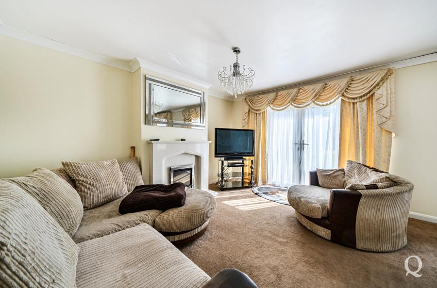 Childscroft Road, Rainham, Gillingham, Kent, ME8, 11372, image-10 - Quealy & Co