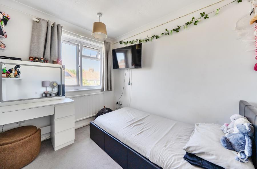 Dyngley Close, Sittingbourne, Kent, ME10, 11237, image-7 - Quealy & Co