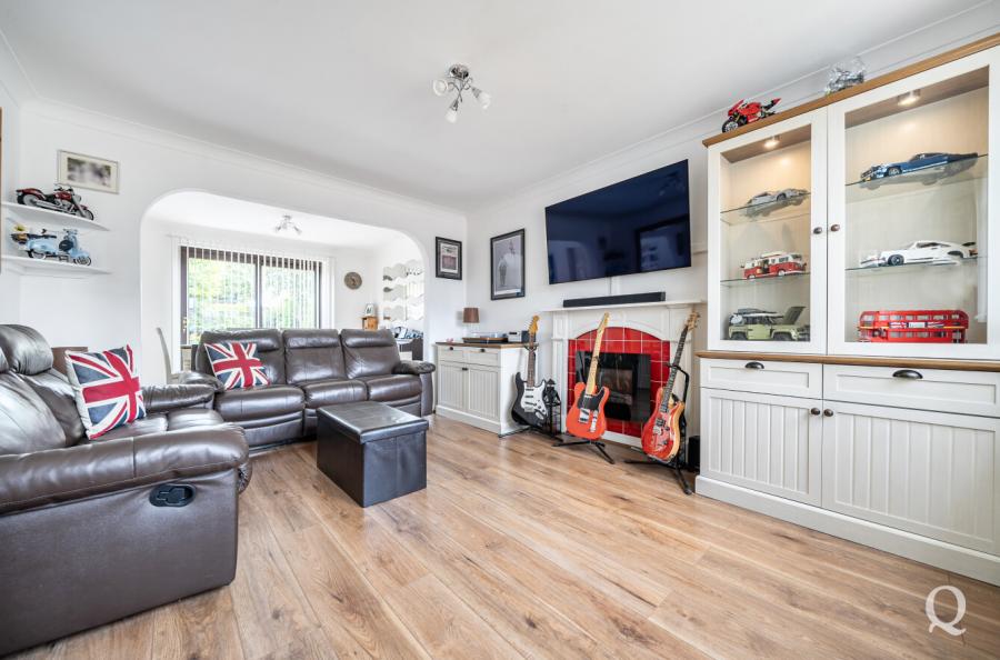 Clerke Drive, Kemsley, Sittingbourne, Kent, ME10, 11013, image-4 - Quealy & Co