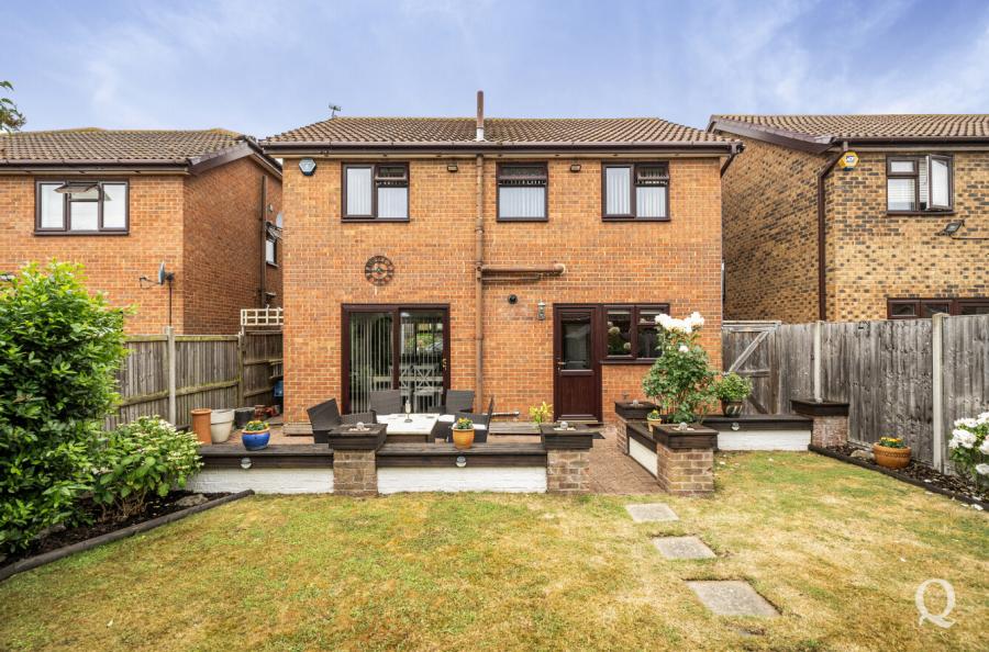 Clerke Drive, Kemsley, Sittingbourne, Kent, ME10, 11013, image-17 - Quealy & Co