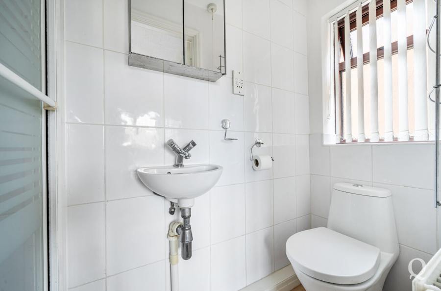 Clerke Drive, Kemsley, Sittingbourne, Kent, ME10, 11013, image-12 - Quealy & Co