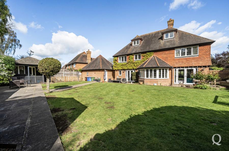 Brownings Orchard, Rodmersham, Sittingbourne, Kent, ME9, 10836, image-26 - Quealy & Co