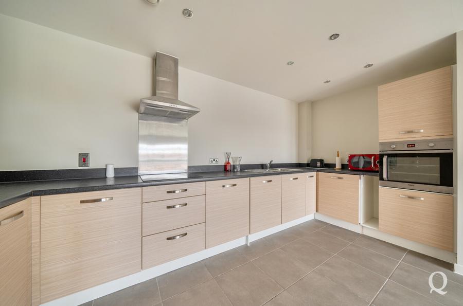 North Street, Milton Regis, Sittingbourne, Kent, ME10, 10604, image-2 - Quealy & Co