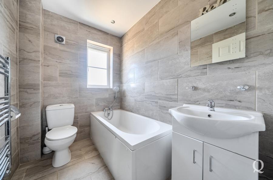 Monarch Drive, Kemsley, Sittingbourne, Kent, ME10, 10554, image-8 - Quealy & Co