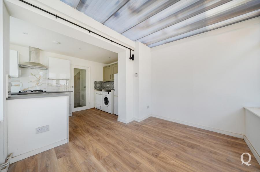 Dobbie Close, Sittingbourne, Kent, ME10, 10303, image-11 - Quealy & Co