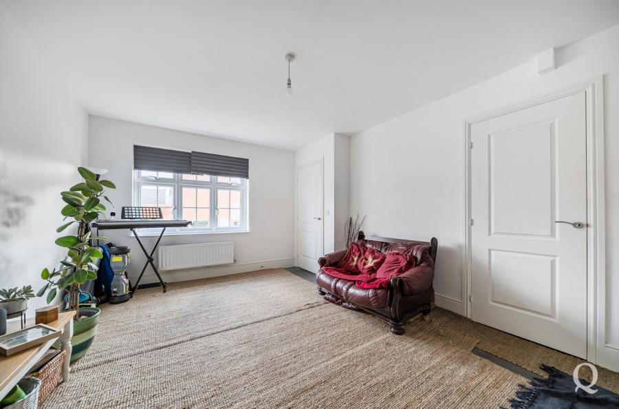 Parrett Avenue, Sittingbourne, Kent, ME10, 9246, image-14 - Quealy & Co