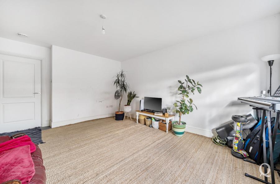 Parrett Avenue, Sittingbourne, Kent, ME10, 9246, image-6 - Quealy & Co