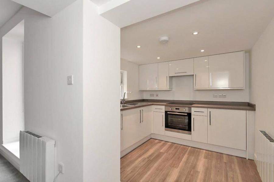 Park Road, Sittingbourne, Kent, ME10, 8679, image-3 - Quealy & Co