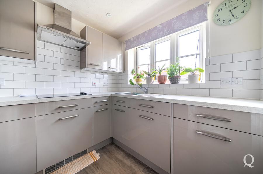 Canterbury Road, Sittingbourne, Kent, ME10, 8428, image-1 - Quealy & Co