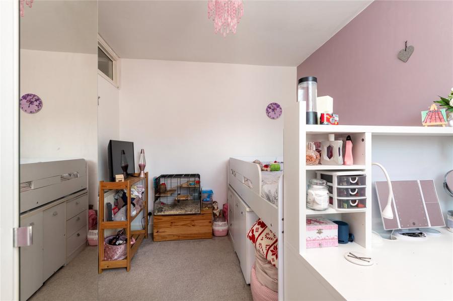 Bayford Road, Sittingbourne, Kent, ME10, 8208, image-13 - Quealy & Co