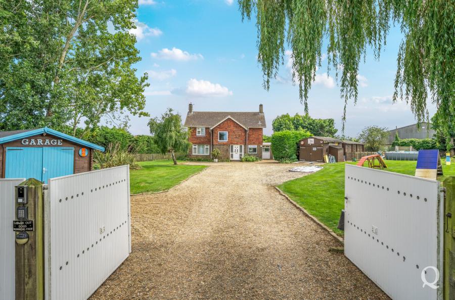 Harty Ferry Road, Leysdown on Sea, Sheerness, ME12, 7738, image-34 - Quealy & Co